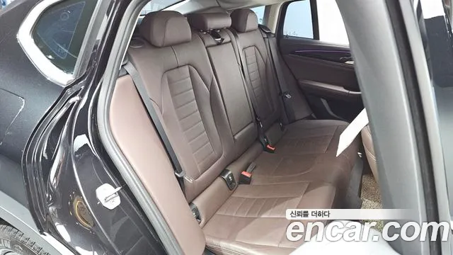BMW X4 2020 thumb 5
