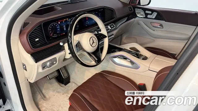 Mercedes-Benz GLS 2026 thumb 2