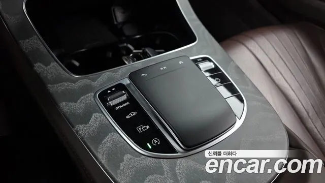 Mercedes-Benz CLS-Class 2021 thumb 6