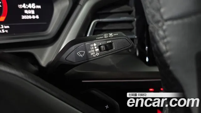 Audi Q4 e-tron 2022 thumb 7