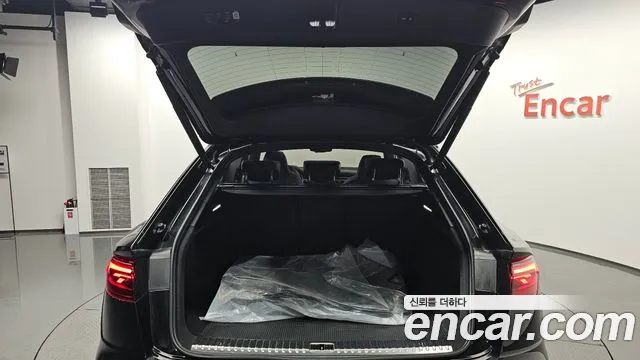 Audi Q8 2025 thumb 5