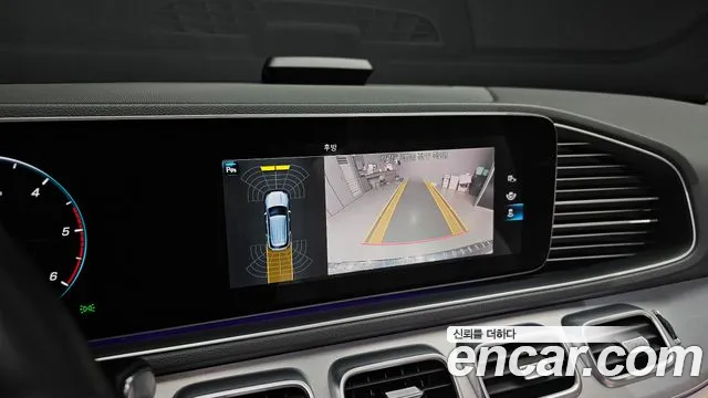 Mercedes-Benz GLE 2020 thumb 12