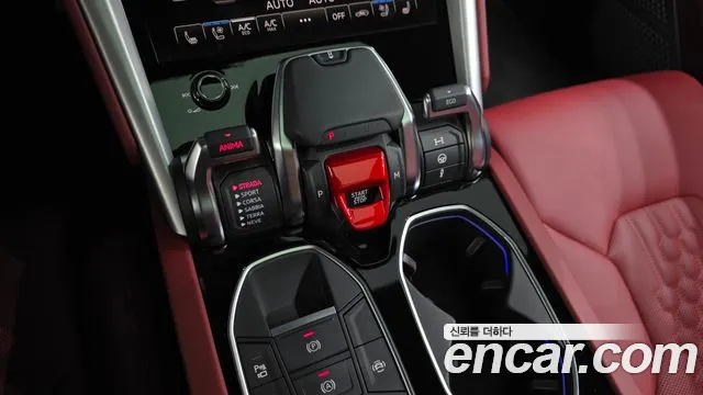 Lamborghini Urus 2024 thumb 3