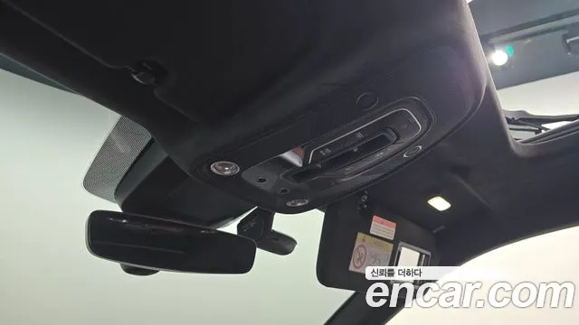 Lamborghini Urus 2024 thumb 7