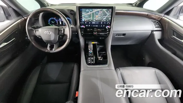 Toyota Alphard 2024 thumb 3