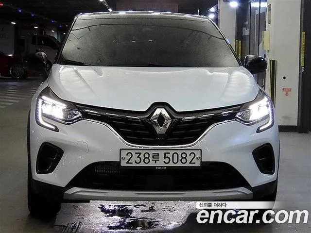 Renault Captur 2020 thumb 12