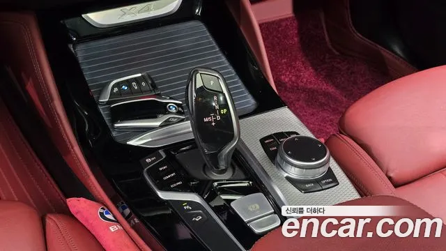 BMW X4 2019 thumb 4