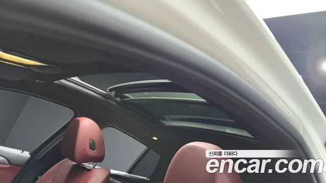 BMW X4 2019 thumb 10