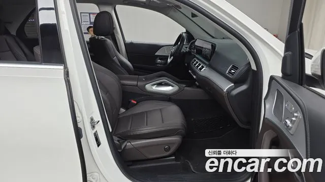 Mercedes-Benz GLE 2021 thumb 12