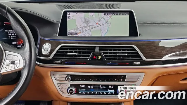 BMW 7 серии 2020 thumb 12