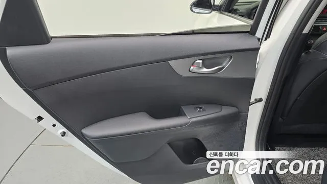Kia K3 2020 thumb 10