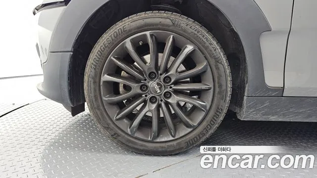 Mini Clubman 2022 thumb 4