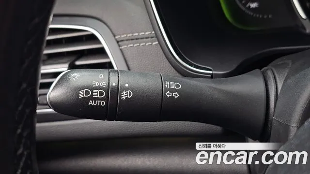 Renault Megane 2020 thumb 9