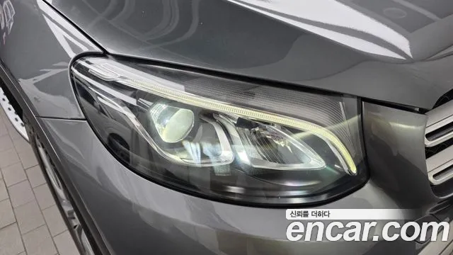 Mercedes-Benz GLC 2019 thumb 8