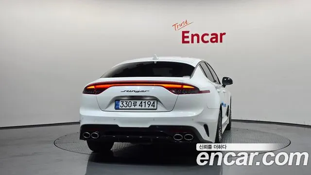 Kia Stinger 2021 thumb 6