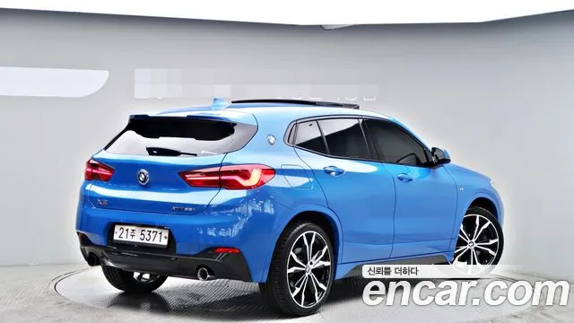 BMW X2 2019 thumb 4