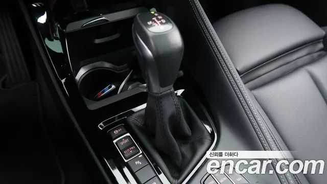 BMW X2 2019 thumb 6