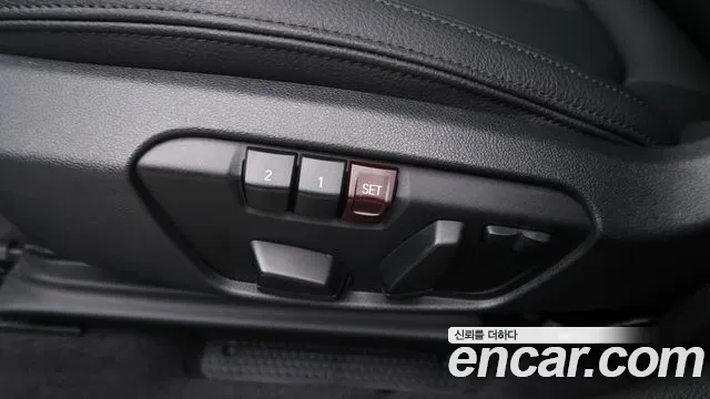 BMW X2 2019 thumb 12