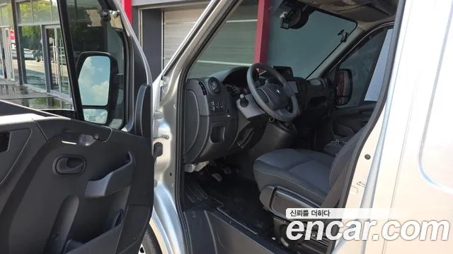 Renault Master 2019 thumb 2