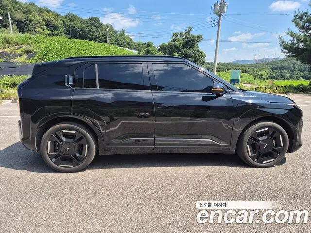 Kia EV3 2024 thumb 2