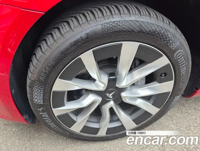 Tesla Model 3 2022 thumb 5