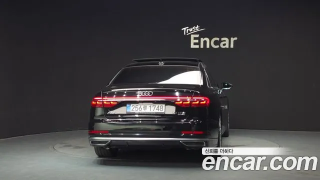 Audi A8 2021 thumb 7
