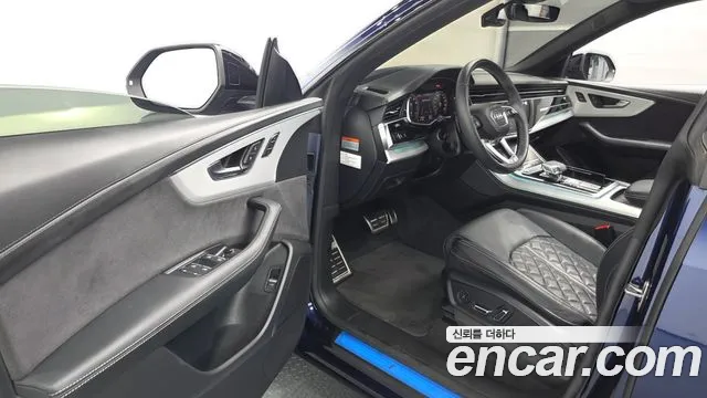 Audi Q8 2023 thumb 8