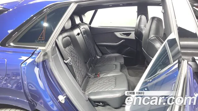 Audi Q8 2023 thumb 9
