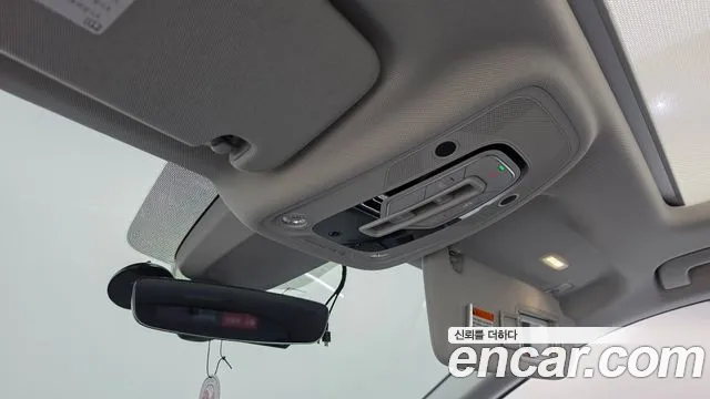 Audi Q7 2020 thumb 9