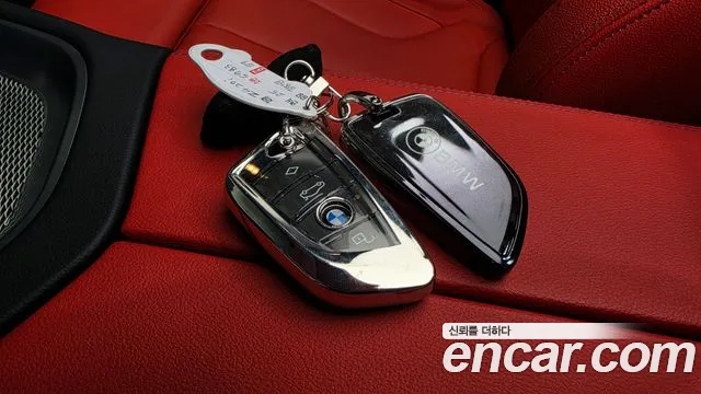 BMW Z4 2025 thumb 9