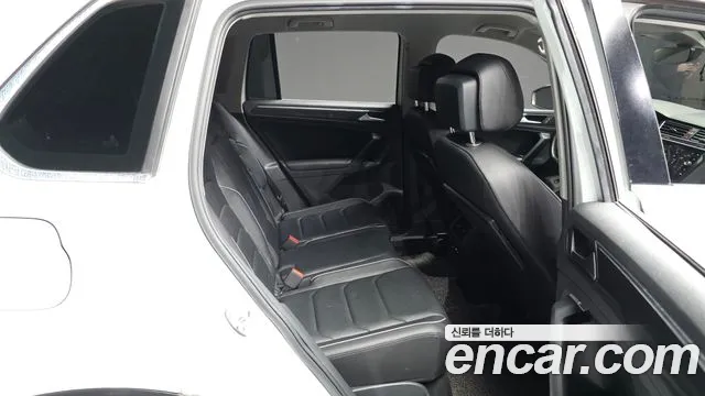 Volkswagen Tiguan 2020 thumb 9