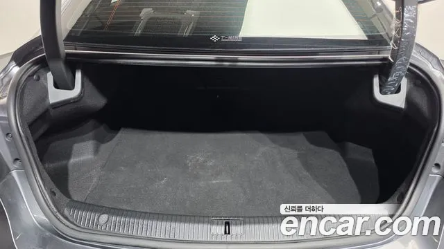 Renault Megane 2023 thumb 8