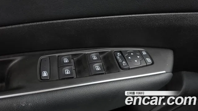 Renault Megane 2023 thumb 5