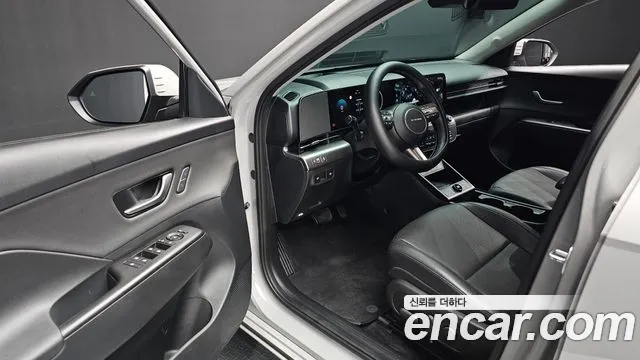 Hyundai Kona 2023 thumb 7