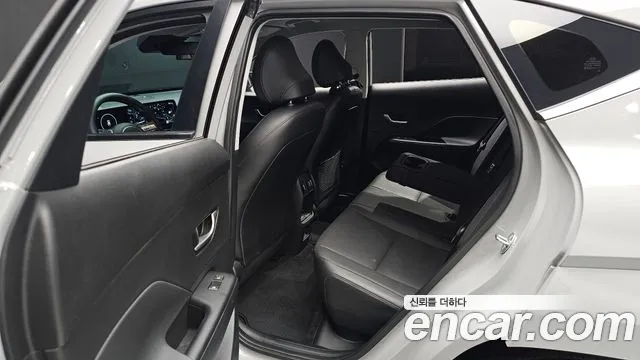 Hyundai Kona 2023 thumb 4