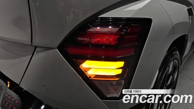 Hyundai Kona 2023 thumb 6