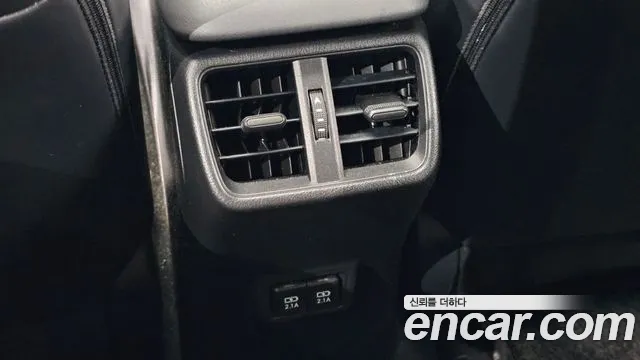 Lexus UX 2019 thumb 4