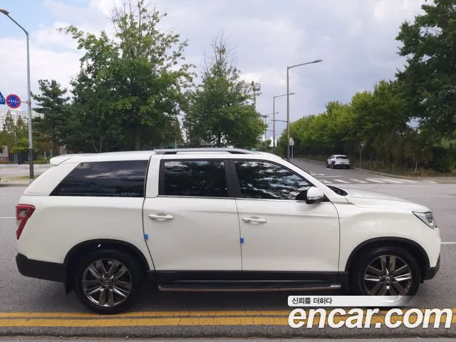 KG_Mobility_Ssangyong Rexton 2019 thumb 9