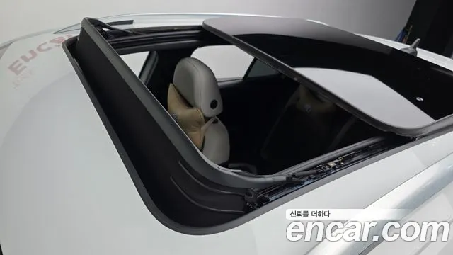 Volkswagen T-Roc 2021 thumb 8