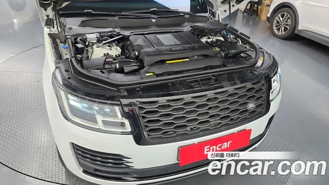 Land Rover Range Rover 2020 thumb 6