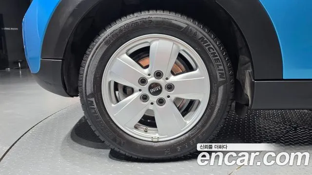 Mini Hatch 2019 thumb 6