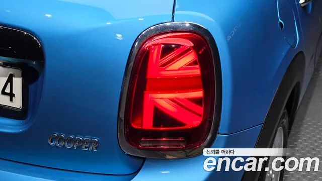 Mini Hatch 2019 thumb 9