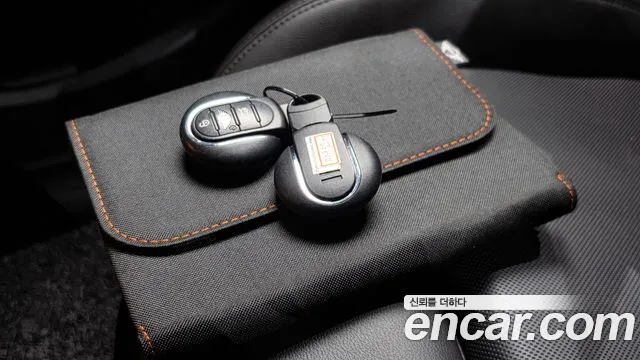 Mini Hatch 2019 thumb 4