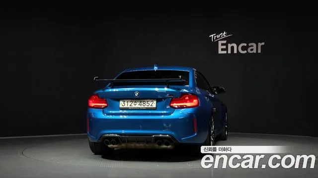 BMW M2 2019 thumb 9