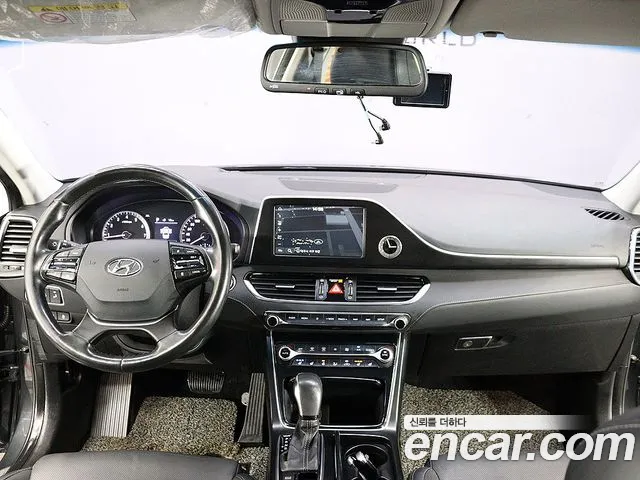 Hyundai Grandeur 2016 thumb 11