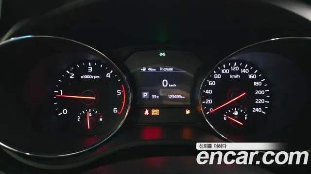 Kia Carnival 2019 thumb 8