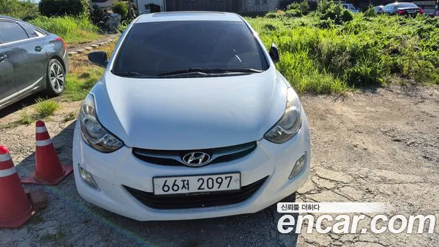 Hyundai Avante 2010 thumb 11