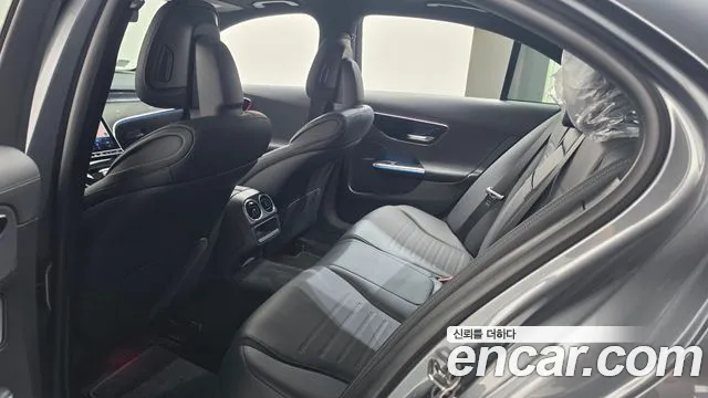 Mercedes-Benz C-Класс 2025 thumb 10