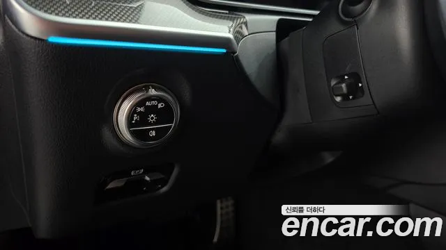 Mercedes-Benz C-Класс 2025 thumb 8