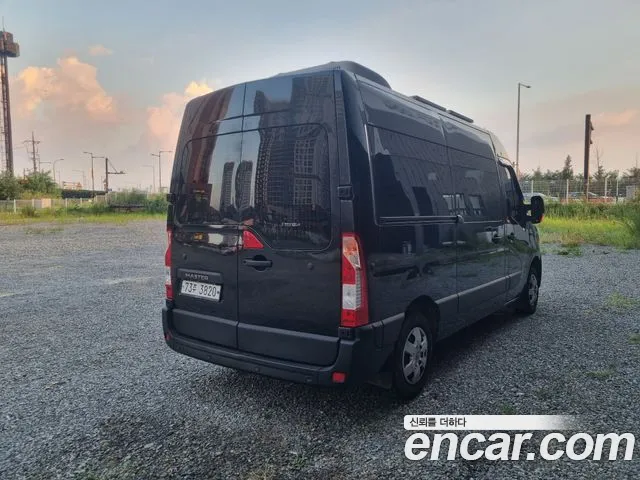 Renault Master 2021 thumb 2